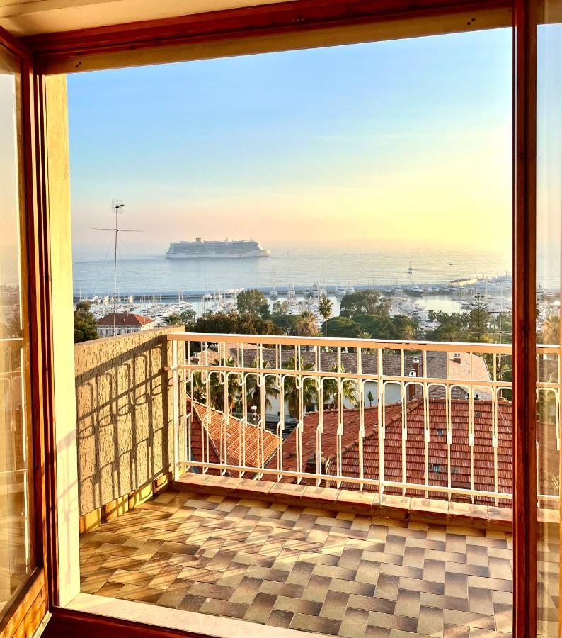 Special Home Vista Mare E Parcheggio Privato Санремо Экстерьер фото