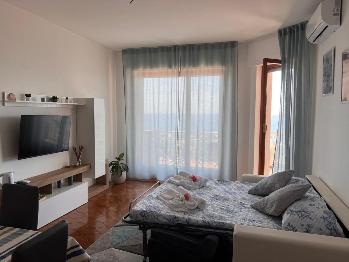 Special Home Vista Mare E Parcheggio Privato Санремо Экстерьер фото